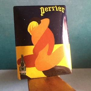 Rétro Plaque Emaillée Lithographiée Miniature Publicitaire " PERRIER " - Picture 1 of 2