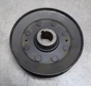 JOHN DEERE 48C POWER FLOW PULLEY AM121832 - BIN 13 - Picture 1 of 2