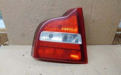 Luz trasera Volvo S80 2000 4 puertas lado izquierdo     Foto 1 de 4