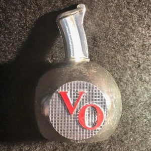 Vintage VO Bottle Pourer Stopper - Picture 1 of 5