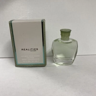 Mini colonia Realities for Men by Realities Cosmetics .18 oz  Foto 1 de 4