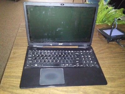 Acer Aspire V5-571P 15,6" Touchscreen Intel Core E5-571P-52QK-US W81ML64A13/I5 - Bild 1 von 2