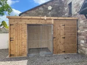 outside dog kennel and run with  shed - Picture 1 of 5