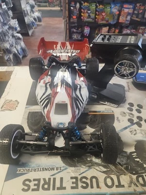 Associated 90032 1/10 RB10 2WD Brushless Off-Road RTR Buggy Red - Image 1 of 4