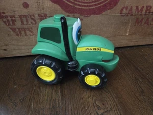 Giocattolo puzzle trattore a spinta verde John Deere vintage - Foto 1 di 6