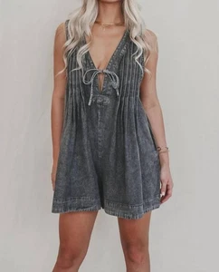 Free People Pagliaccetto Denim Cravatta Frontale Grigio Scuro - Foto 1 di 11