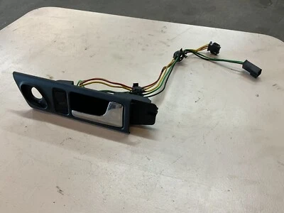 92 93 94 Manija de puerta interior trasera derecha Audi 100 C4 S4 OEM 4A0839020C b47a Foto 1 de 4