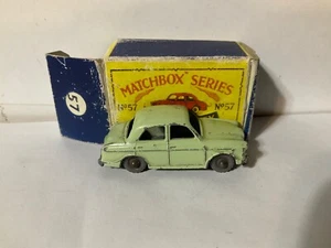 Matchbox #57 Wolseley 1500 pale green body silver grille in original box - Picture 1 of 16