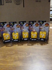 Choice Super Mario Bros. Movie Mini Figures Question Block Jakks Pacific - Picture 1 of 7