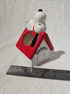 Vintage 1970 Peanuts Snoopy Doghouse Planter Japan Ceramic Charles Schulz 5" - Picture 1 of 6