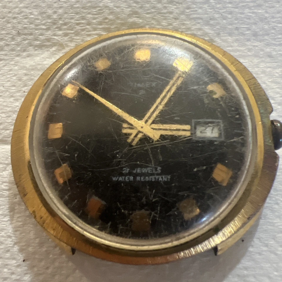 Vintage Gents Timex 21 Jewels Date Yellow Plated Wrist Watch. 2nd hand - Image 1 of 4