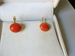 VINTAGE 14K YELLOW GOLD EARRINGS with FINE NATURAL CORALS - Picture 1 of 4