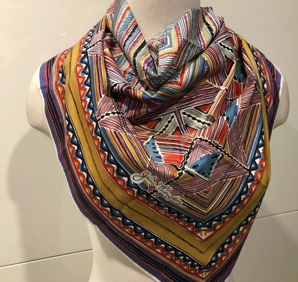 Bufanda con estampado multicolor 100 % algodón Jim Thompson 76 cm x 76 cm dobladillos enrollables Foto 1 de 4