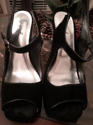 Zapatos de tacón Qupid para mujer negros de gamuza Mary Jane con hebilla talla 7 1/2 Foto 1 de 4