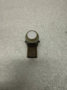 2010-2019 MERCEDES BENZ PARKING ULTRASONIC SENSOR PDC VALEO OEM A0009055604 - Picture 1 of 3