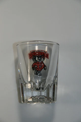 Bucky Badger - UNIVERSITY OF WISCONSIN - Fluted 3" Shot Glass Cover