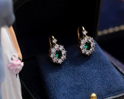 Orecchini a Monachella Dorato Antico Bella Periodo Floreale Cz Bianco Verde SA1 - Immagine 1 di 4