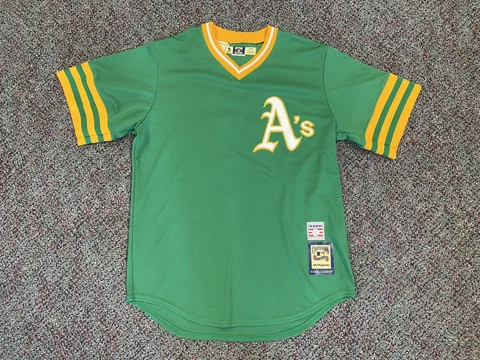 New Majestic Oakland Athletics Reggie Jackson Jersey Size Medium Authentic VTG Cover