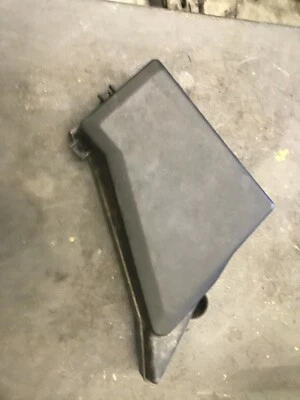 2005-2009 Subaru Legacy Outback Fuse Box Trim Cover OEM 05-09 - Image 1 of 3