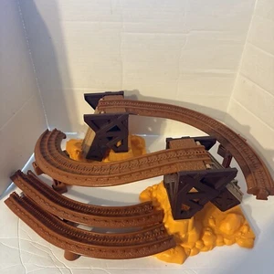 Fisher Price Geo trax Toy Story 3 - Exploding Bridge & Track Parts Incomplete - Picture 1 of 24