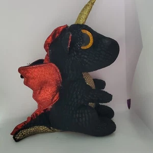 Peluche Ty Beanie Boos Grindal 9” Dragón Negro Dorado Brillo Ojos Animal - Imagen 1 de 5