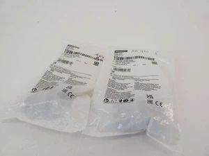 *Lot of 2* Siemens 3SU1002-2BL60-0AA0 Selector Switch - NEW Surplus! - Picture 1 of 6