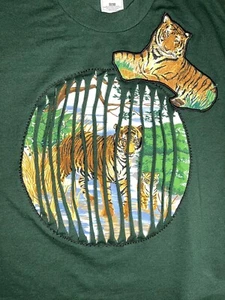 VTG TIGER CAT SHREDDED PATCH T-SHIRT JUNGLE TIKI NEW WAVE PUNK GLAM ROCK STAR - Picture 1 of 16