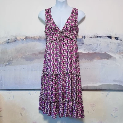 Vestido midi de fiesta de jardín EASEL púrpura floral con volantes en capas sin mangas talla L Foto 1 de 4