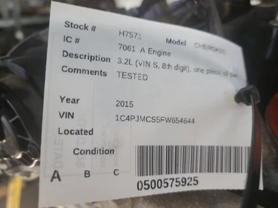 Used Engine Complete Assembly fits: 2015 Jeep Cherokee 3.2L VIN S 8th digit one Foto 1 de 4