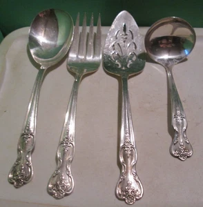 4 piezas Wm Rogers MAGNOLIA Inspiración Placa de Plata Original Mfg CUCHARA CUCHARA HORQUILLA - Imagen 1 de 3