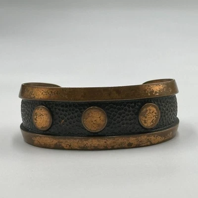 Brazalete Brazalete Cobre Sólido Texturizado Martillado Diseño Punto Elevado Pátina Rústica Foto 1 de 4