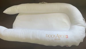Dock A Tot Deluxe Plus Dock Babyliege 0-12 Monate weiß - Bild 1 von 1