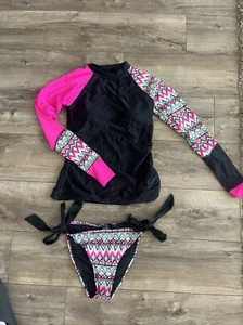 Zweiteiler Damen Größe S süßes Shirt Badeanzug Badeanzug Neu ohne Etikett - Bild 1 von 2