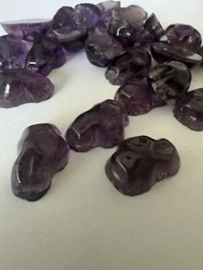 22MM  BEAUTIFUL-VINTAGE  GERMAN GLASS FLAT BACK AMETHYST OFF SHAPE  JEWELS 24 PC - Picture 1 of 3