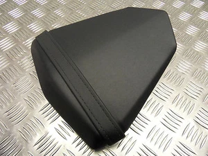 Yamaha R6 2C0 sedile passeggero posteriore 2006-2007 NUOVO - Foto 1 di 5