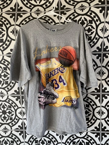Vintage Lee Sports Los Angeles Lakers Shaq #34 Embroidered 2XL Cover