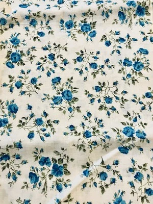 VTG Cotton Grannycore & Cottagecore  Blue Roses Florals on White  16½” X 17½” - Image 1 of 4