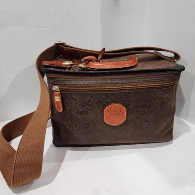 Estuche de cosméticos de noche marrón BRICS  Foto 1 de 4