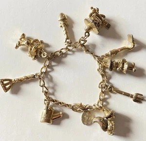 Vintage Warner Bros Looney Tunes Gartengeräte Bettelarmband Käfer Bunny Taz Pepe - Bild 1 von 6