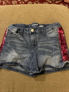 Cat & Jack Girls Denim Shorts Super Stretch Pink Sequins Side Size L 10-12 (AH) - Picture 1 of 6