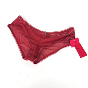 Rotes transparentes Spitzenhöschen Medium Dessous Design von Planet Lingerie - Bild 1 von 8