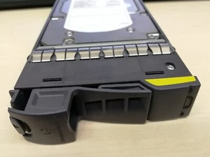 NetApp X279A-R5 ST3300656FC 300G 15K 4Gb FC Fiber Channel Hard Disk 108-00156 - Picture 1 of 1