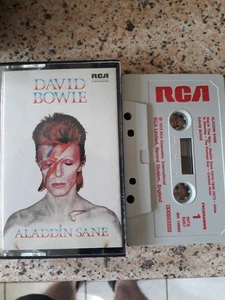 DAVID BOWIE---ALADDIN SANE - Picture 1 of 1