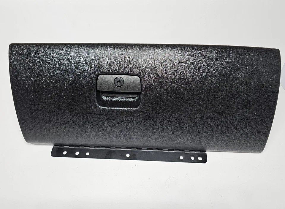 Guantera inferior GM Silverado Tahoe Sierra 2007-2013 negro ébano 10366176 Foto 1 de 4