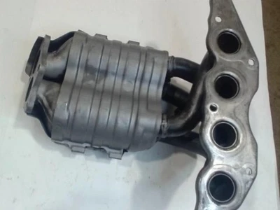 Colector de escape MITSUBISHI GALANT 2,4 L (4 cilindros), OEM PN MN156670 Foto 1 de 2