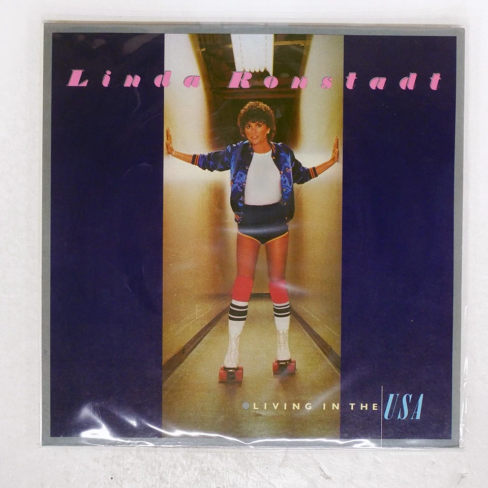 LINDA RONSTADT LIVING IN USA ASYLUM P10521Y Japan VINYL LP - Image 1 of 1