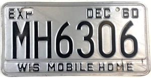 1960 Vintage Mobile Home License Plate Wisconsin Auto Decor Garage Collector - Picture 1 of 2
