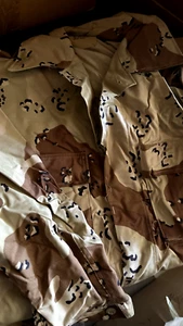 1  NIB NOS 6 COLOR DESERT CAMO BDU SHIRTS SIZE MEDIUM REGULAR 1 SHIRT UNUSED - Bild 1 von 7