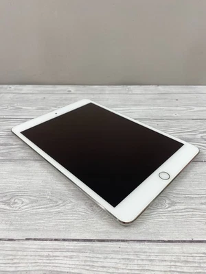 Apple iPad Mini 3 (A1599) - 7.9" - 16 GB - Wi-Fi - Silver - Image 1 of 4