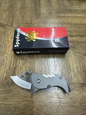 Spyderco Pochi Folding Knife, 1.56" CPMS45VN Satin Blade, PlainEdge | C256TIP - Image 1 of 4